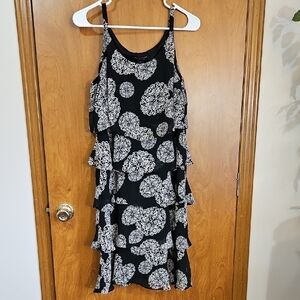 Robbie Bee Black and White Ruffled Tiered Mini Dress